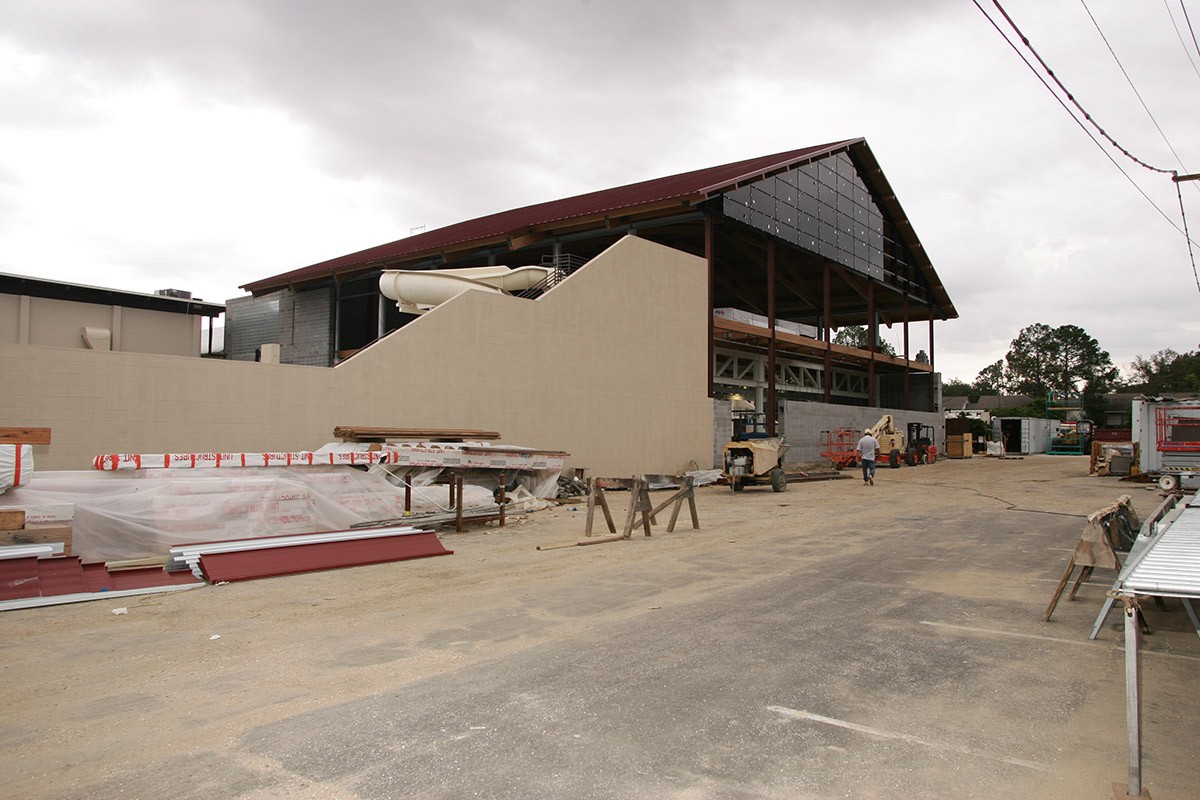 Construction of Indoor pools, group fitness studios and kids pool in 2006 at Red's in Lafayette, LA.